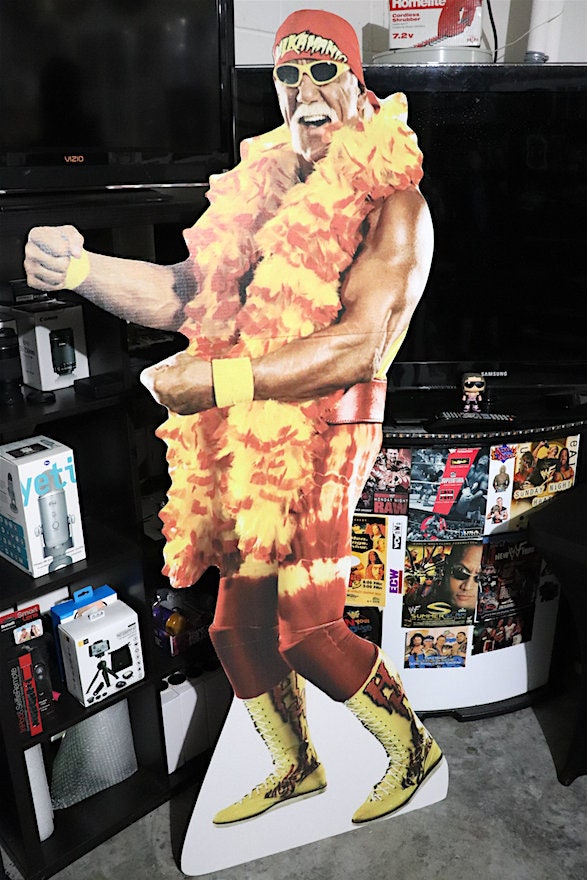 Hulk Hogan 6ft Cardboard StandUp