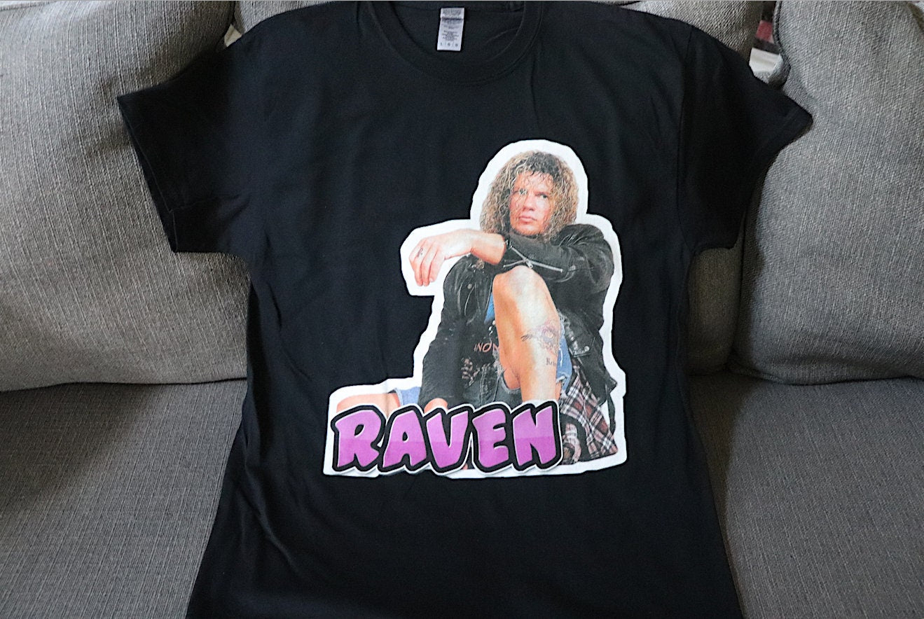 R@v3n T-Shirt [Bret Hart - Pop Culture - Hulk Hogan - Ric Flair - Randy Savage - Ultimate Warrior - Birthday - Christmas - Secret Santa]