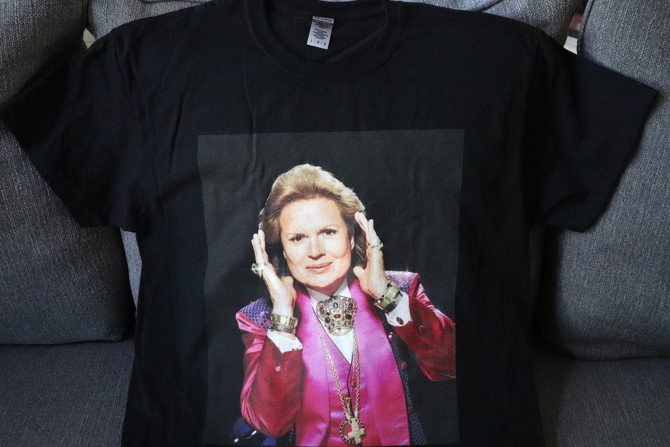 Walter Mercado T-Shirt (Astrology, Horoscopes, Puerto Rico)