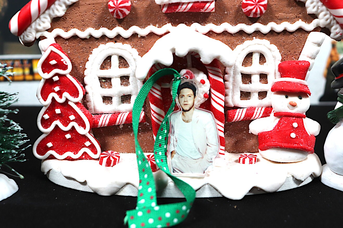 Niall Horan Acrylic Christmas Tree Ornament 2